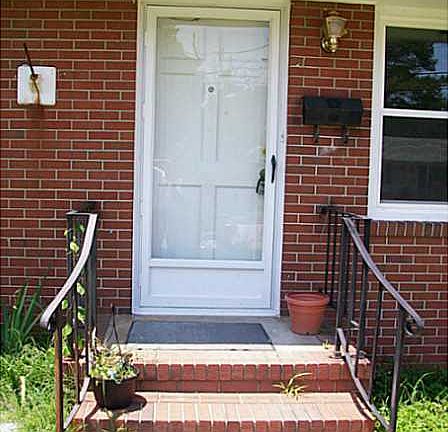 4th image of 107 Alberta Dr