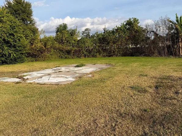 221 Pontiff St, Houma, LA 70363