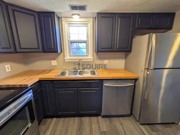 6420 Commons Dr, Indianapolis, IN 46254