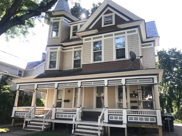 20 Grove Ave APT 1A, Glens Falls, NY 12801