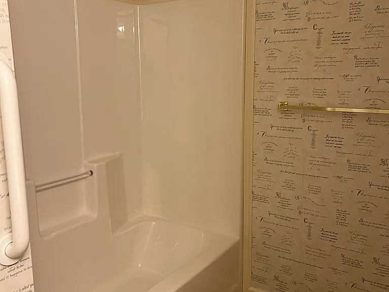 303 Lake Pointe Dr — Photo 21