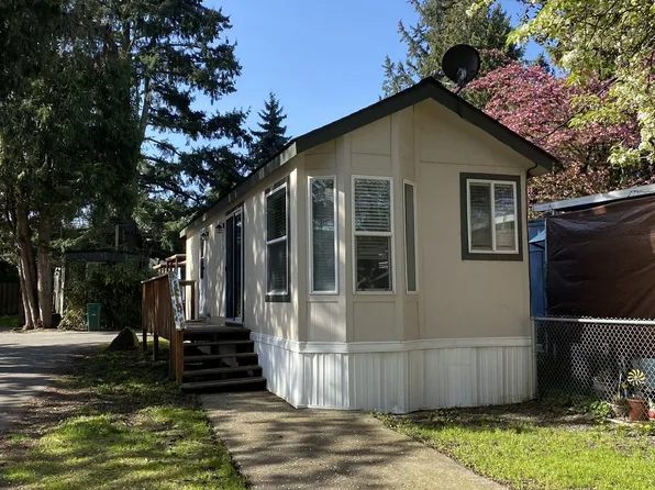 7120 NE Lombard St #32, Portland, OR 97218