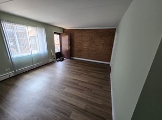 338 W Saint Charles Rd APT 1, Lombard, IL 60148