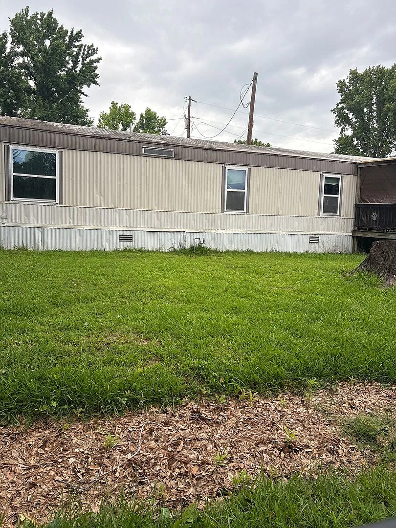 Ward Trailer Park LLC — Photo 1