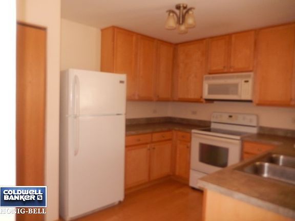 4th image of 1715 Silverstone Dr #1715