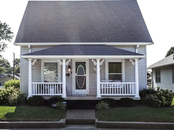 180 N Brewer St, Greenwood, IN 46142