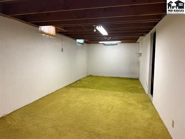 3102 Princeton Dr — Photo 15