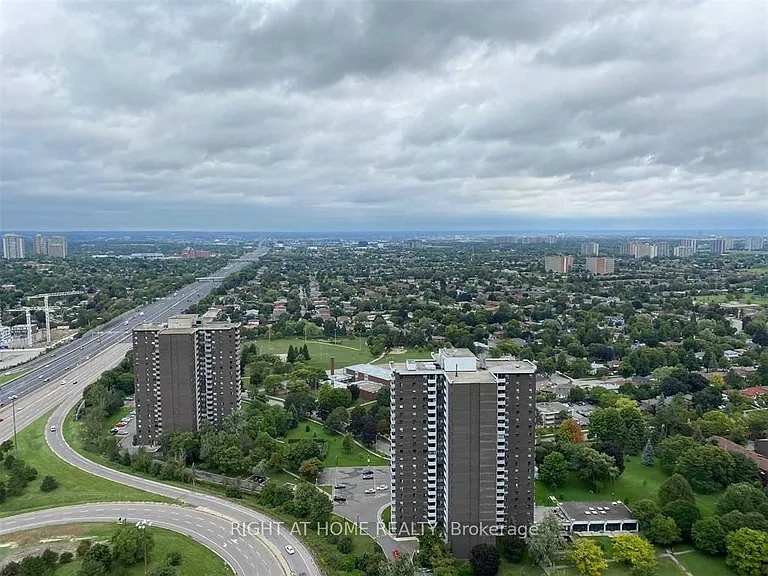 2015 Sheppard Ave E #LPH06 — Photo 3