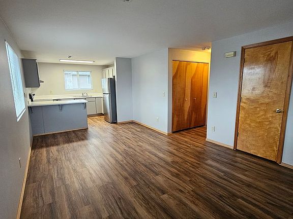 3rd image of 1826 NE Fairview Ave APT C