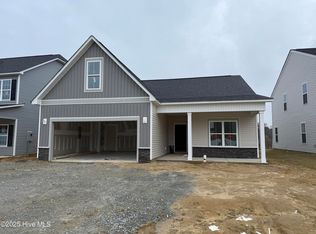 24 W Emily Gardens Dr, Selma, NC 27576