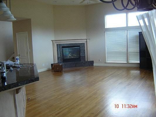 2nd image of 1200 Sierra Oaks Ct