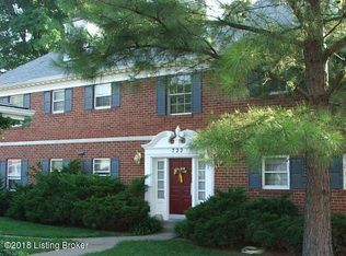 722 Breckenridge Ln APT 2, Saint Matthews, KY 40207