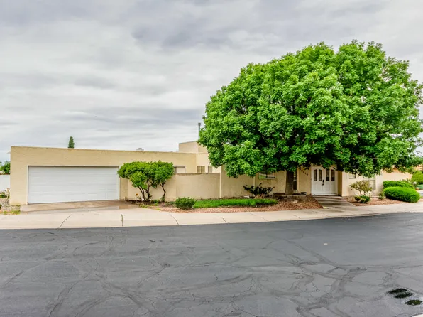 9010 Flushing Meadows Dr NE, Albuquerque, NM 87111