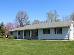 11552 Strawberry Rd, Carbondale, IL 62901