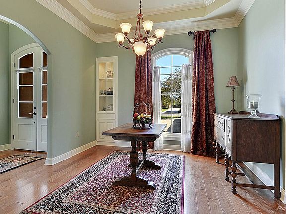 3 Formal Dining