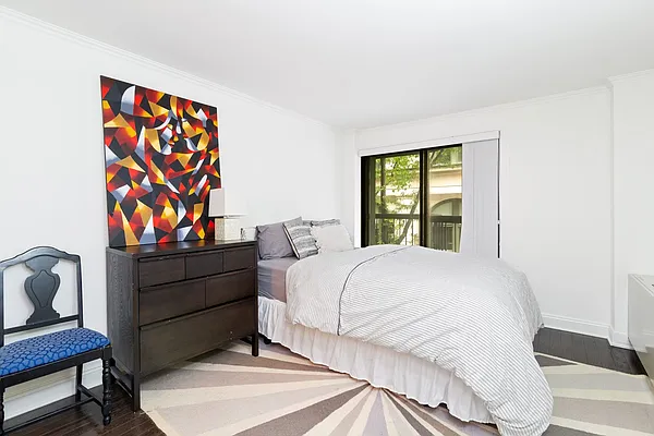 Sold by Olshan Realty | media 8