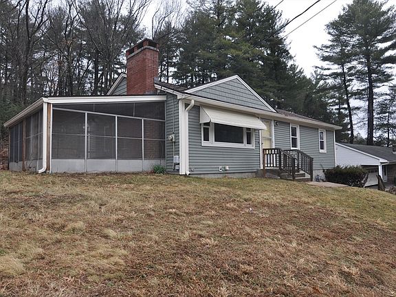 3rd image of 149 Shaker Rd