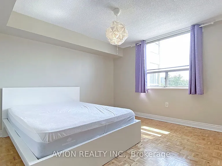 1110 Walden Cir #504 — Photo 9