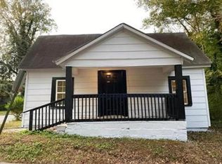 49 Reynolds St, Newnan, GA 30263