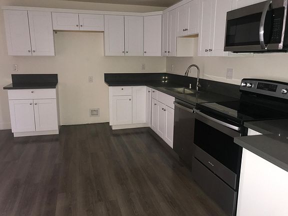 5th image of 7632 Van Maren Ln