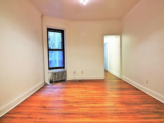 2nd image of 491 Amsterdam Ave #2F