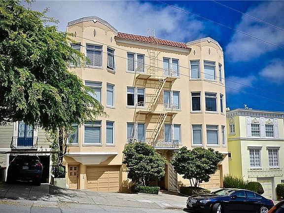 5th image of 2450 Union St APT 304