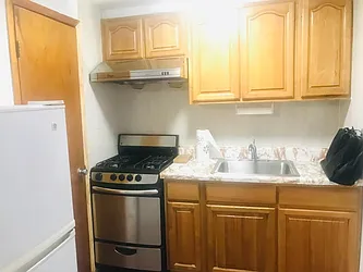 Rented by City Connections Realty