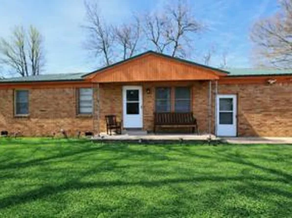 221 Lakewood St, Blytheville, AR 72315