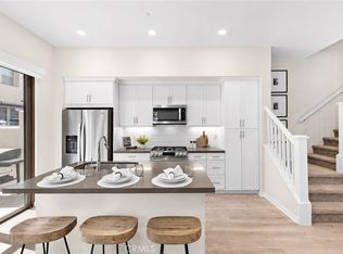 245 Alienta Ln, Mission Viejo, CA 92694