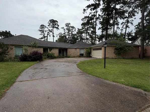 6907 King Arthur Ct, Spring, TX 77379