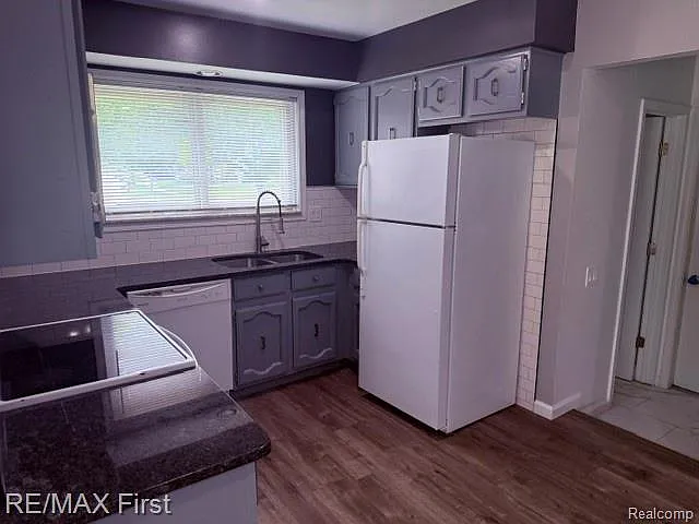 15012 Congress Dr — Photo 9