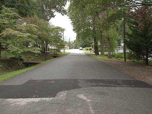 2nd image of 389 Hazel Ave
