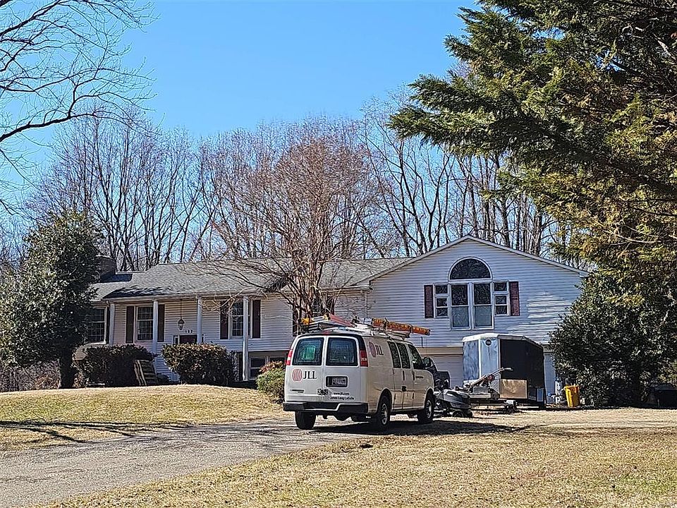 2nd image of 162 Three Rivers Rd