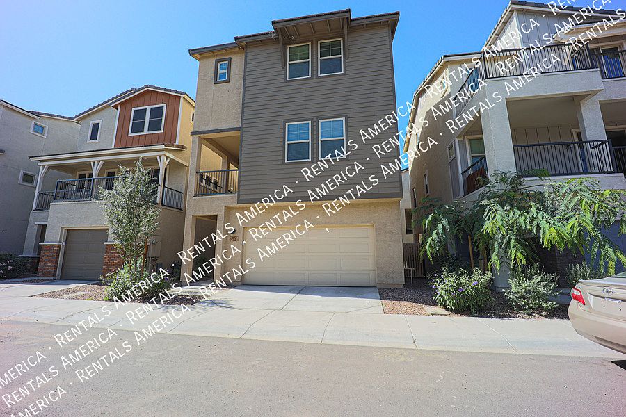 1st image of 755 W Winchester Dr