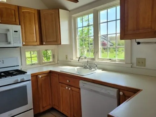 82 Burchard Ave #2 — Photo 10