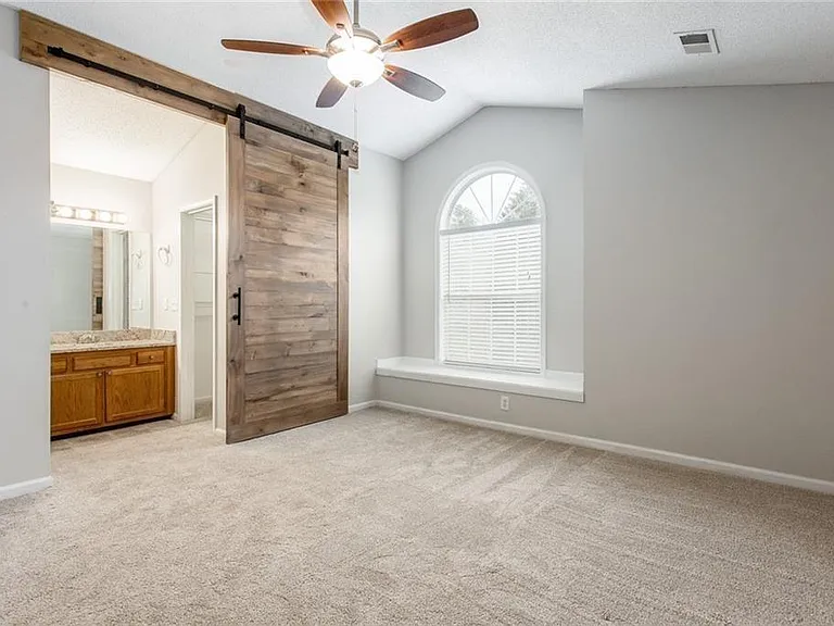430 Auldon Ct SE — Photo 13