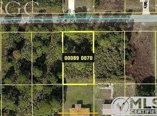 3207 42nd St SW, Lehigh Acres, FL 33976