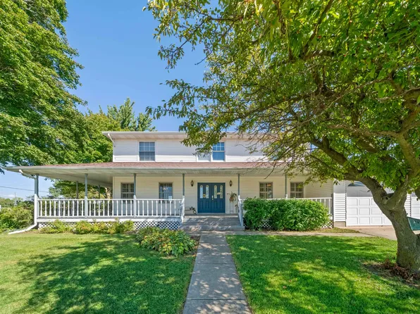 2461 Weddell St, Earlville, IL 60518