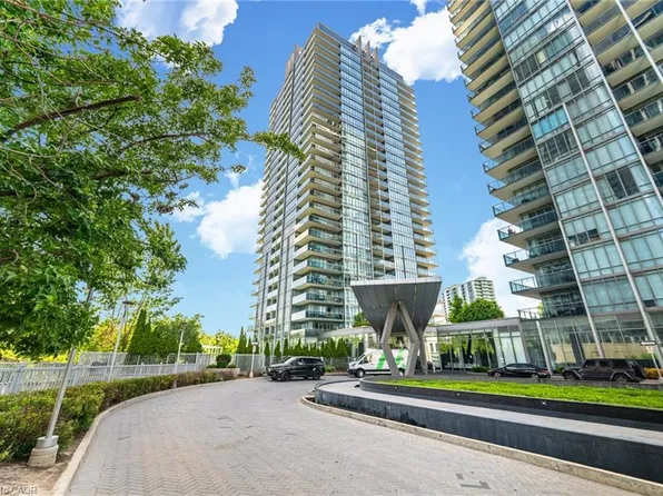 88 Park Lawn Rd #3005, Toronto, ON M8Y 0B5