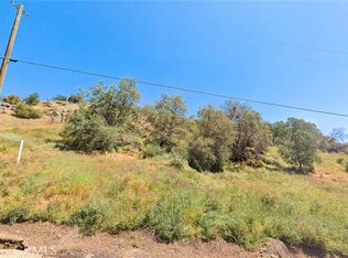 4949 N Holt Ave, Fresno, CA 93705