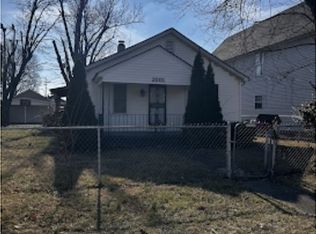 2001 Indiana Ave, New Albany, IN 47150