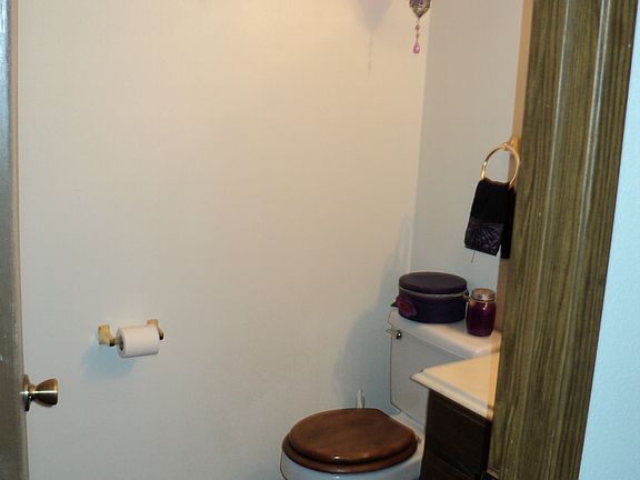 1/2 BATHROOM ON MAIN FLOOR