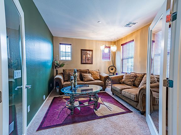 5th image of 3316 E Carla Vista Dr