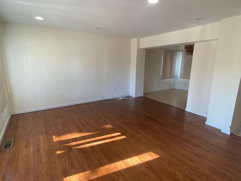 1st image of 701 6th Ave