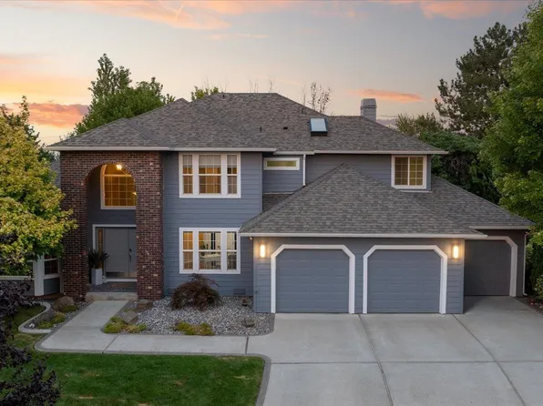 4105 S Irby St, Kennewick, WA 99337
