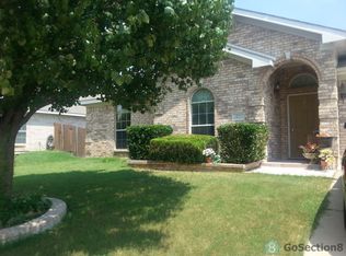 3920 Winter Springs Dr, Fort Worth, TX 76123