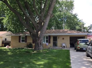 1624 Black St, Morris, IL 60450