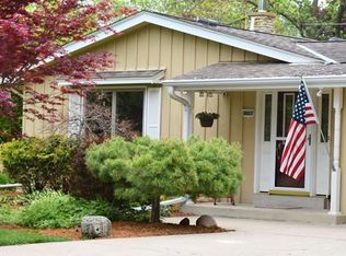 12281 N North Ridge Trl, Hales Corners, WI 53130