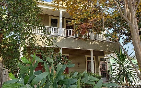 3rd image of 94 Lewis St