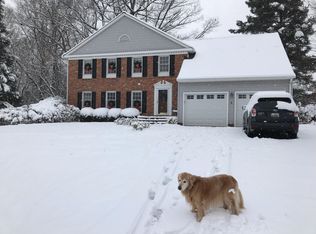 12436 Goldfinch Ct, Rockville, MD 20854
